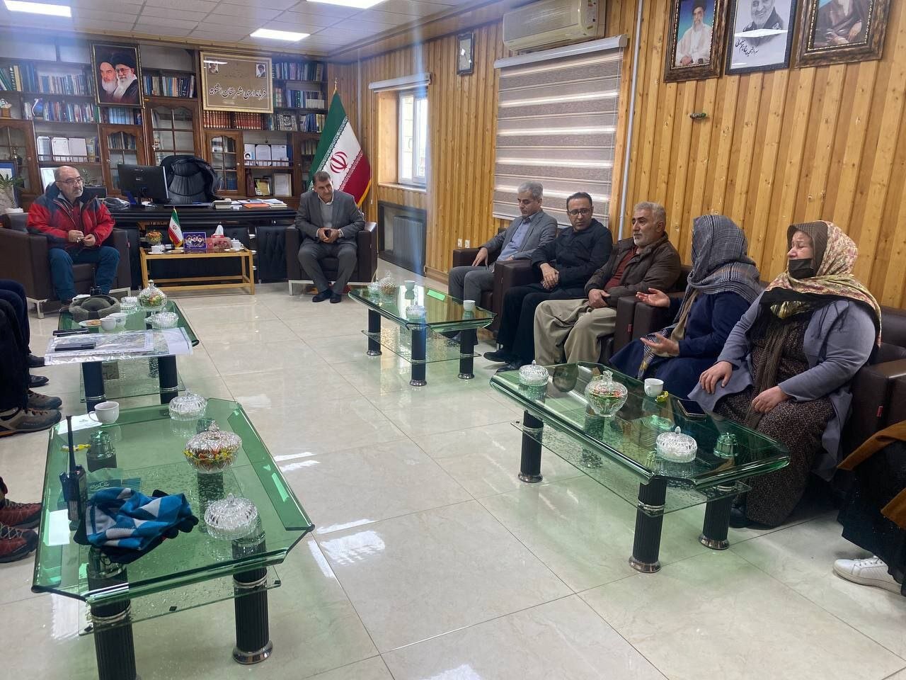 دیداررییس سازمان امدادونجات باخانواده های کوهنوردان مفقودی
اشنویه