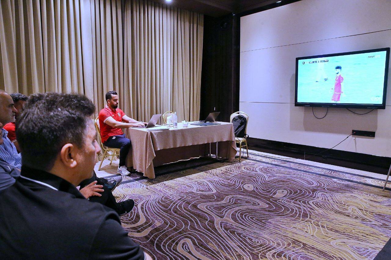 ذره بین قلعه نویی روی بازی امیدهای ایران