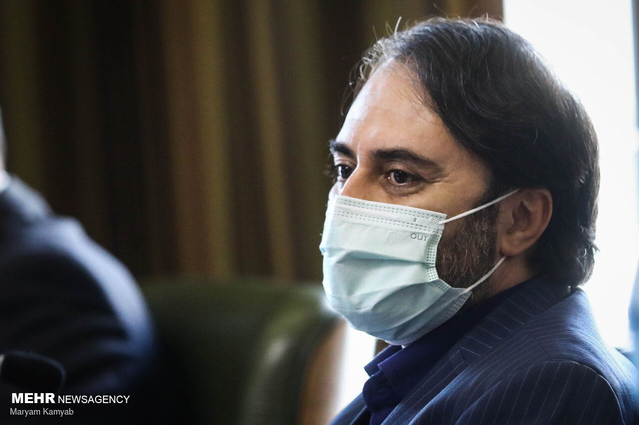 رابطین مناطق و معتمدین محلات یاوران شورای شهر هستند