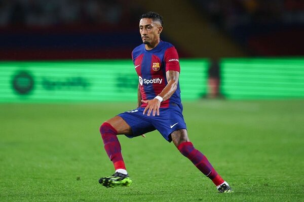 رافینیا؛ از گدایی در خیابانهای برزیل تا ستارهای در بارسلونا