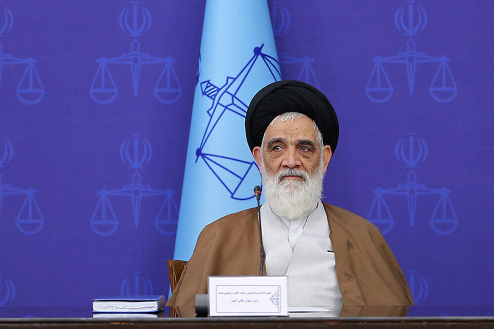 راهپیمایی امروز نشان داد توطئههای بیگانگان روی مردم تأثیریندارد