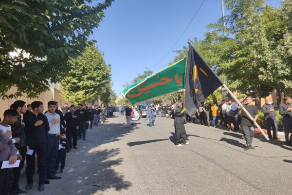راهپیمایی جاماندگان اربعین حسینی در سنندج