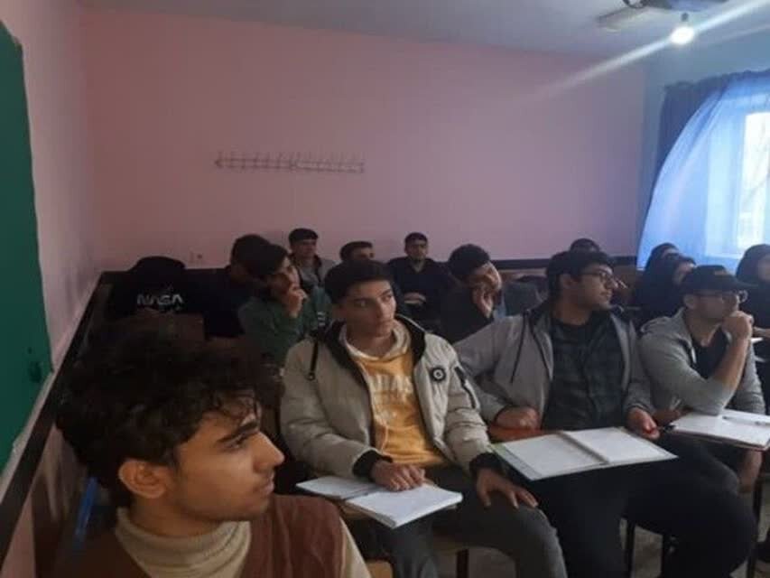 راهیابی ۱۵۷ دانش‌آموز کردستانی به مرحله دوم المپیاد علمی ونانو