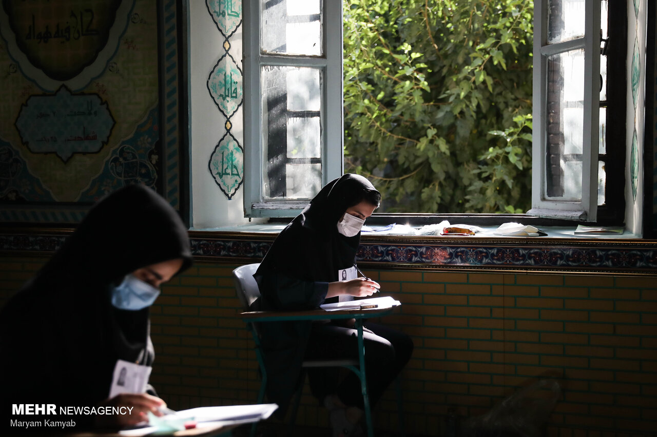 راهاندازی پایگاههای انتخاب رشته در تهران