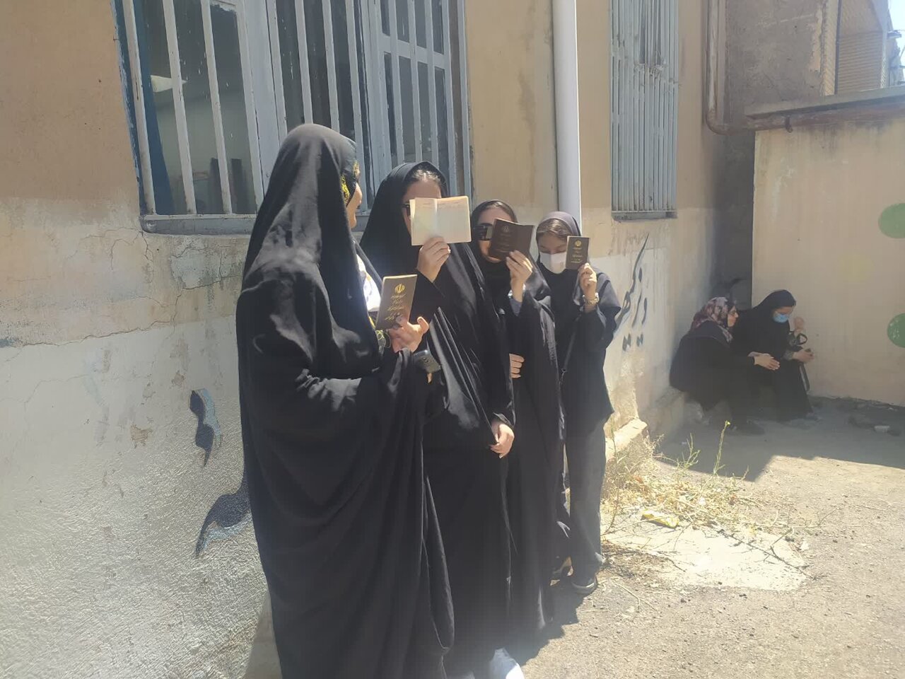 رای اولی های کردستانی از رییس جمهور خواستار سرافرازی کشورشدند