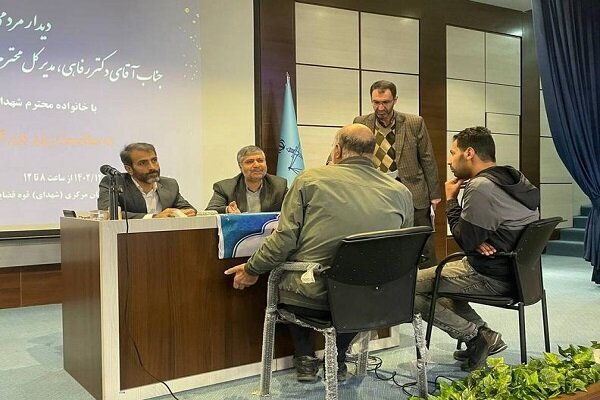 رسیدگی به درخواست‌های حقوقی ۲۰ نفر از خانواده شهدا وایثارگران