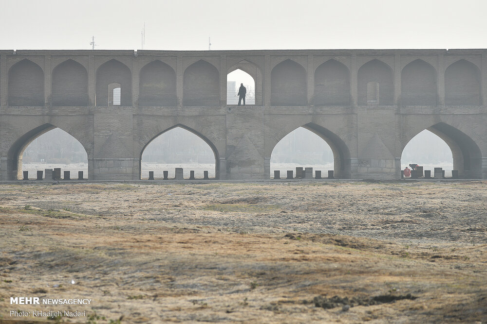 رسیدگی به وضعیت مدیریتی محیطزیست اصفهان ضروری است