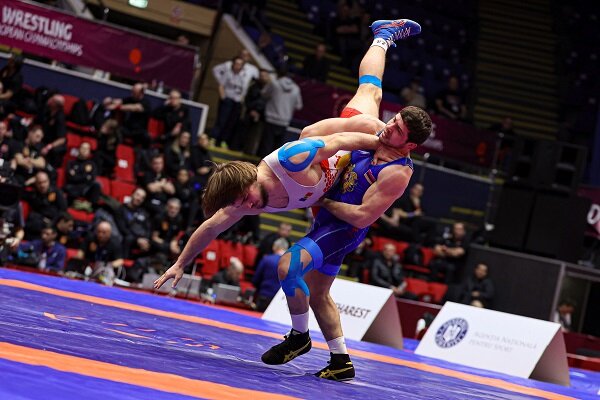 رضا کایالپ ضربه فنی شد/ ناکامی در شکستن رکورد کارلین افسانهای