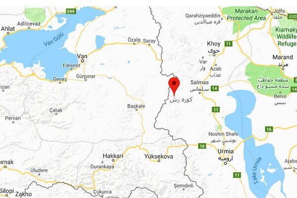 رضازاده: کانکس ها در پایانه مرزی کوزه رش مستقر می شود