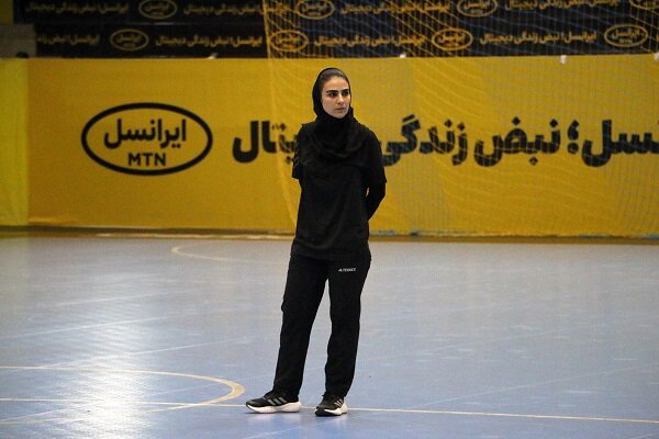 رضایی: همگروهی با قدرت های اول آسیا کار دختران هندبال را سخت می کند