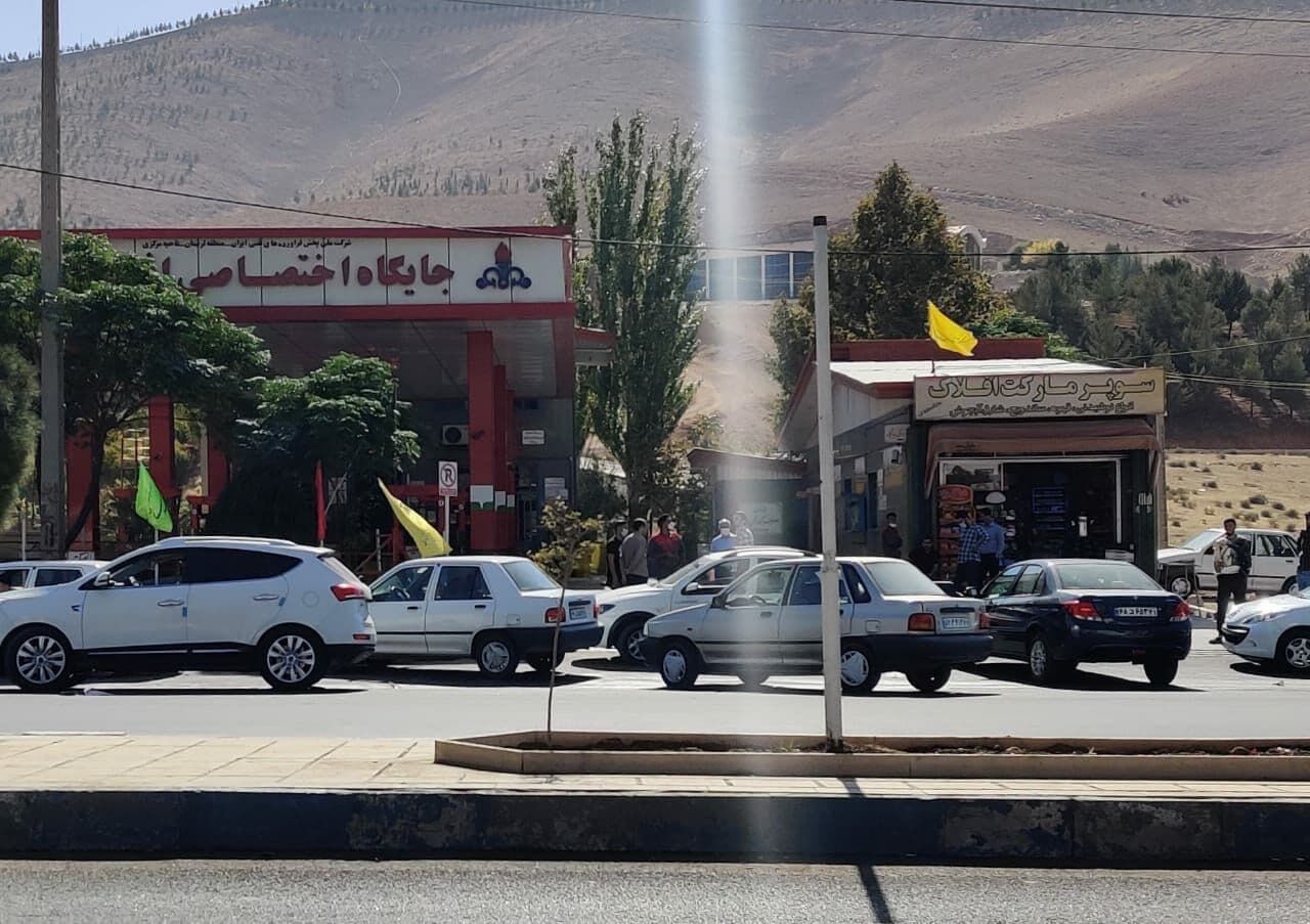 رفع تدریجی مشکل جایگاه های سوخت استانها و بازگشت آنها به مدار توزیع