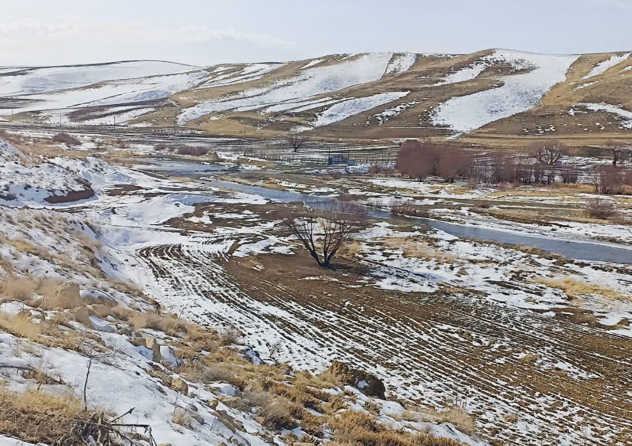 رفع تصرف ۱۷ هزار مترمربع از اراضی ملی دیواندره