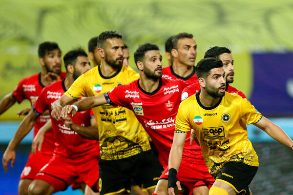رقابت پرسپولیس و سپاهان از بهترین رقابت‌های تاریخ لیگ بود