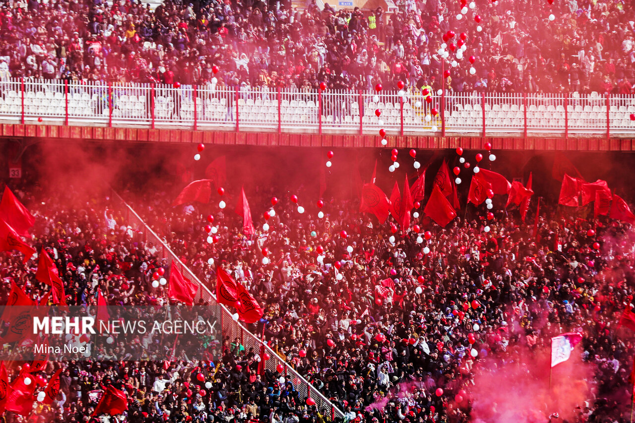 رنگ صدر همچنان قرمز برای تبریز ماند؛ تراکتور جام می خواهد