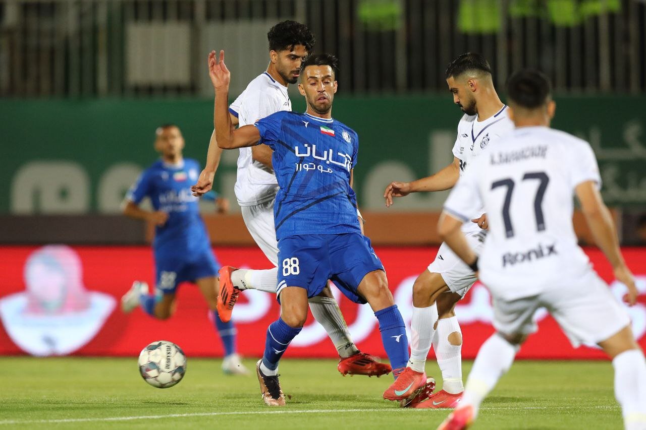 روایت بازیکن استقلال از فصل سخت و پرحاشیه