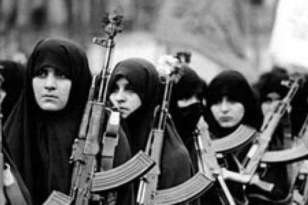 روایت «زنان» فداکار و خلق حماسه‌های بزرگ