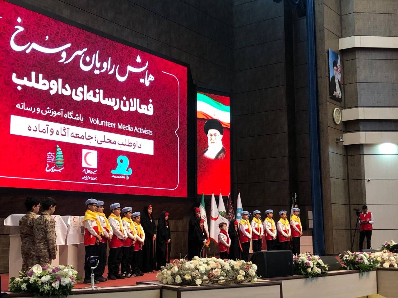 روایتهای شهدای امدادگر کار بزرگ و ارزشمندی است