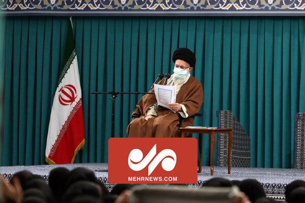 روایتی از دیدار جمعی از معلمان و فرهنگیان با رهبرانقلاب