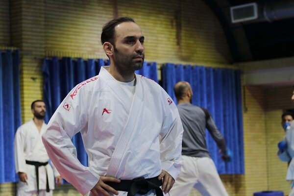 روحانی: چسبیدهها به کاراته لطمه میزنند؛ مشکل بزرگ «پروندهسازی» است