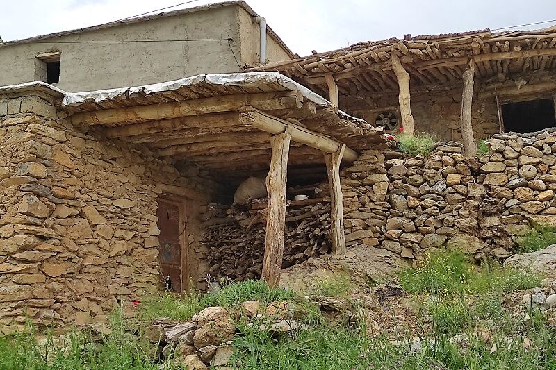 روستای پیاوین بانه