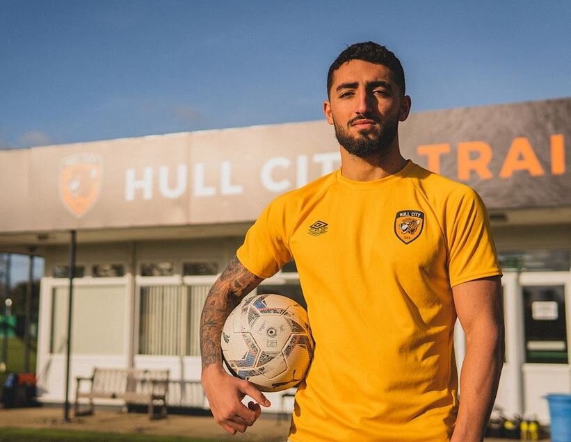 رونمایی از صیادمنش در کمپ تمرینی هال‌سیتی