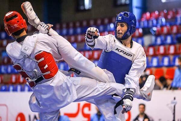 رونمایی از قهرمان با جدال چهار تیم مدعی