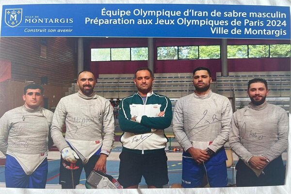 رونمایی از پوستر شمشیربازان ایران در فرانسه