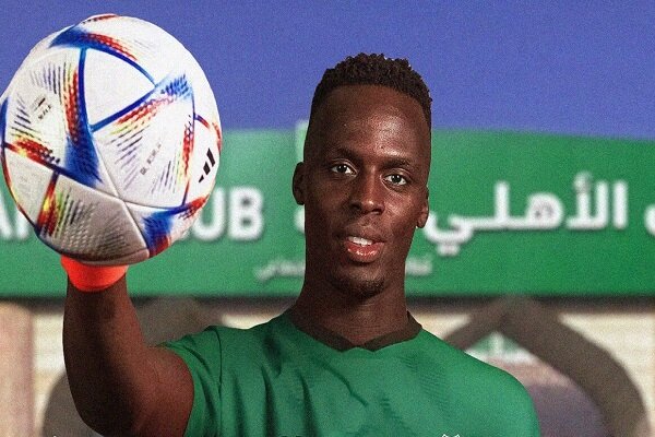 رونمایی رسمی الاهلی از دروازه بان چلسی/ادوارد مندی راهی صحراشد