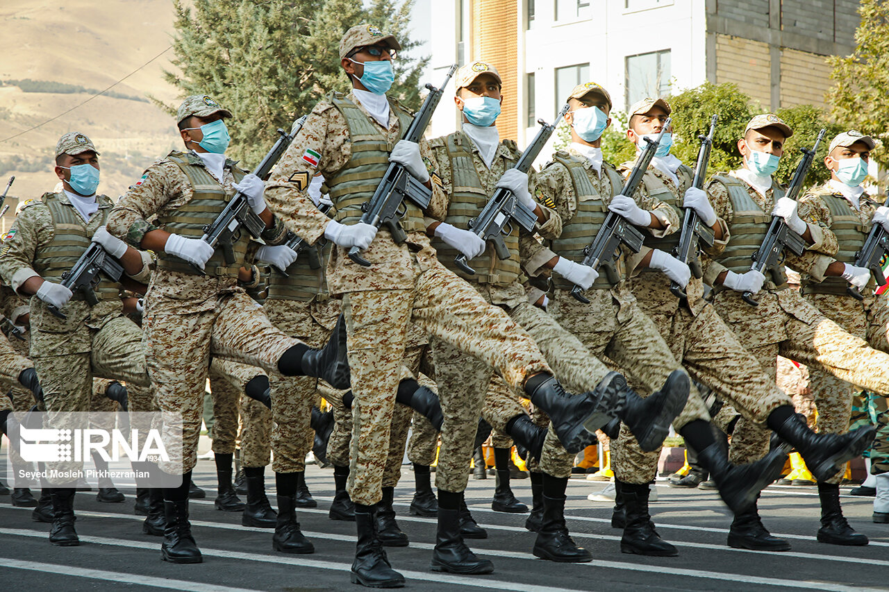 رژه نیروهای مسلح- کردستان