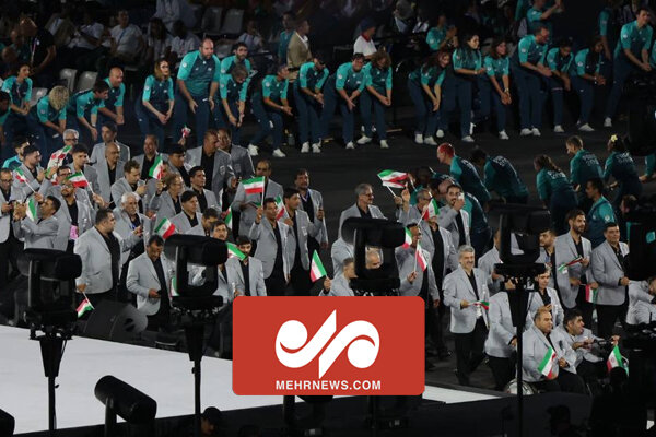رژه کاروان ورزشی کشورمان در مراسم افتتاحیه پارالمپیک ۲۰۲۴
پاریس