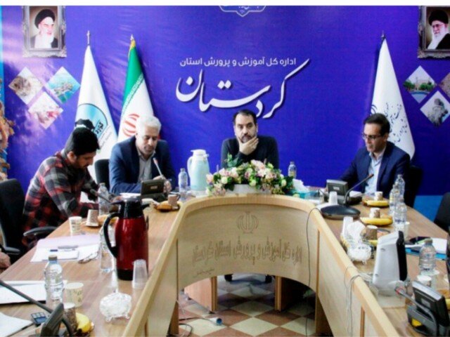 ریل جذب در آموزش و پرورش توسط فرهنگیان جوان انقلابی تغییرکرد