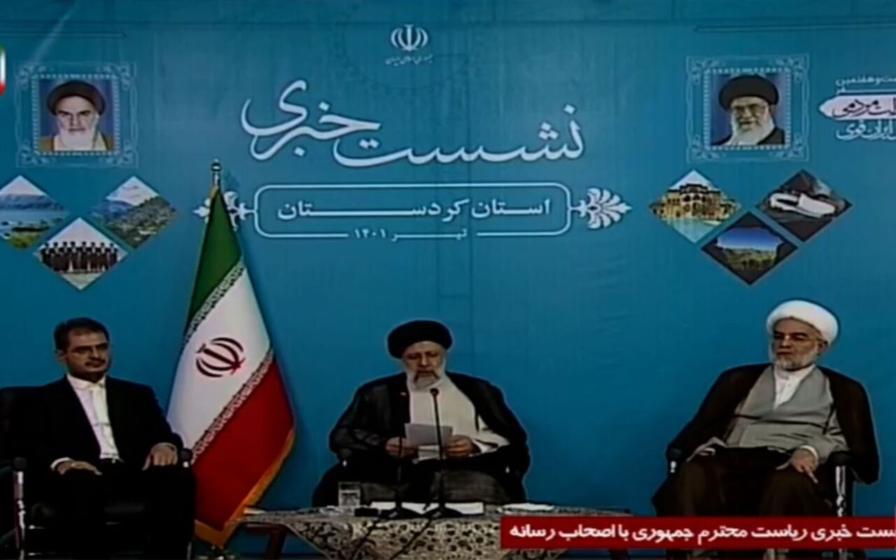 رییس جمهور: رفع محرومیت های کردستان نیازمند نگاه متفاوت در بودجه است