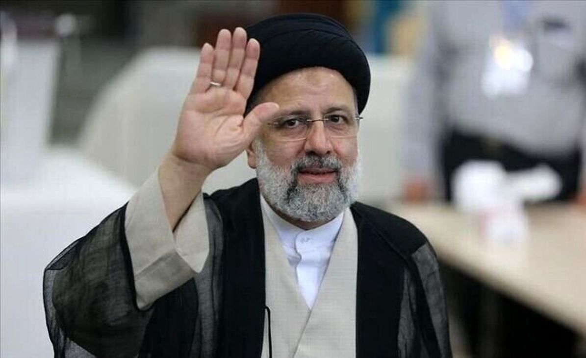 رییس جمهور سنندج را به مقصد تهران ترک کرد