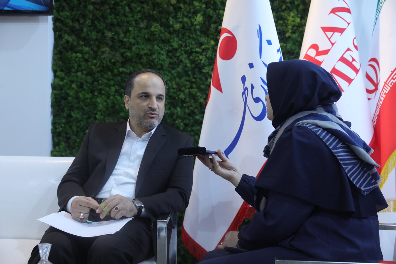 رییس سازمان ثبت احوال از غرفه خبرگزاری مهر بازدیدکرد