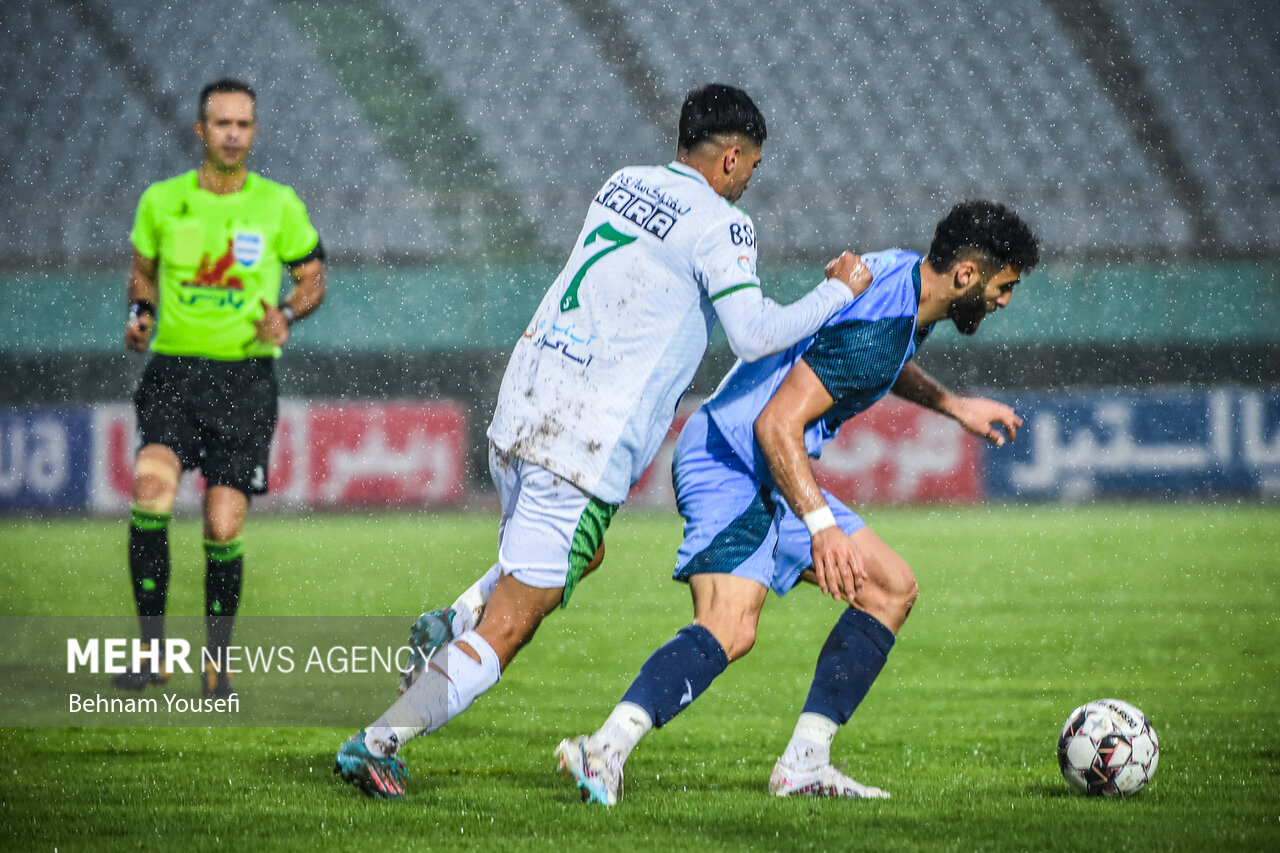 رییس کمیته داوران ناظر بازی شد/پیام حیدری بدون سوت ماند