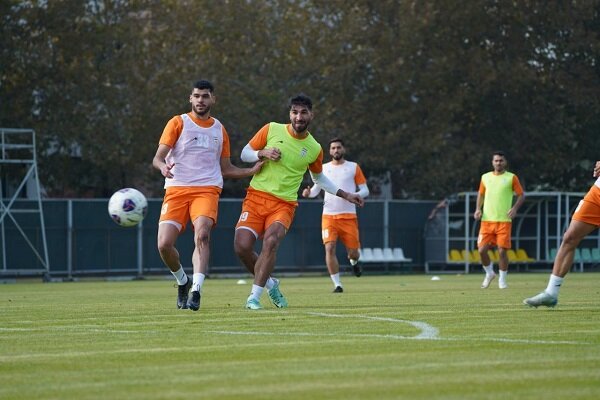 زارع: نگاه قلعه نویی به بازیکنان جوان انگیزهام را بیشتر کرد