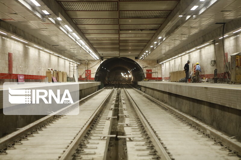 زاکانی: مترو تهران نیازمند ۳۰۰ هزار میلیارد تومان اعتبار است