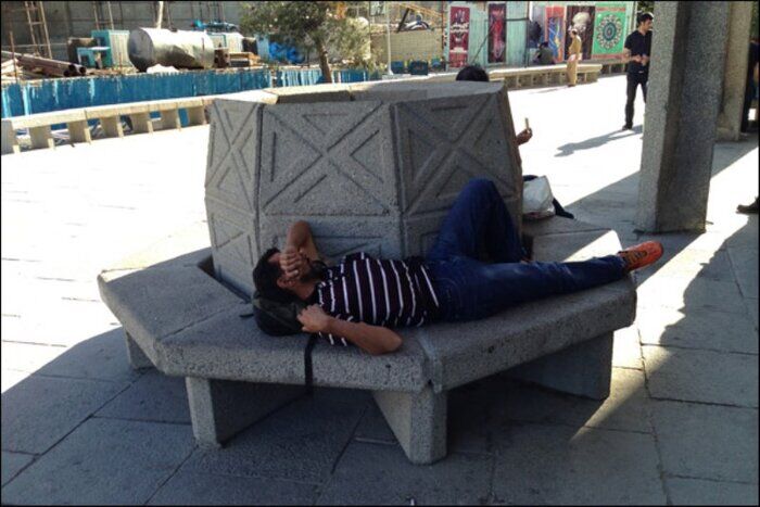 زخمهای تئاترشهر هر روز کهنهتر میشود