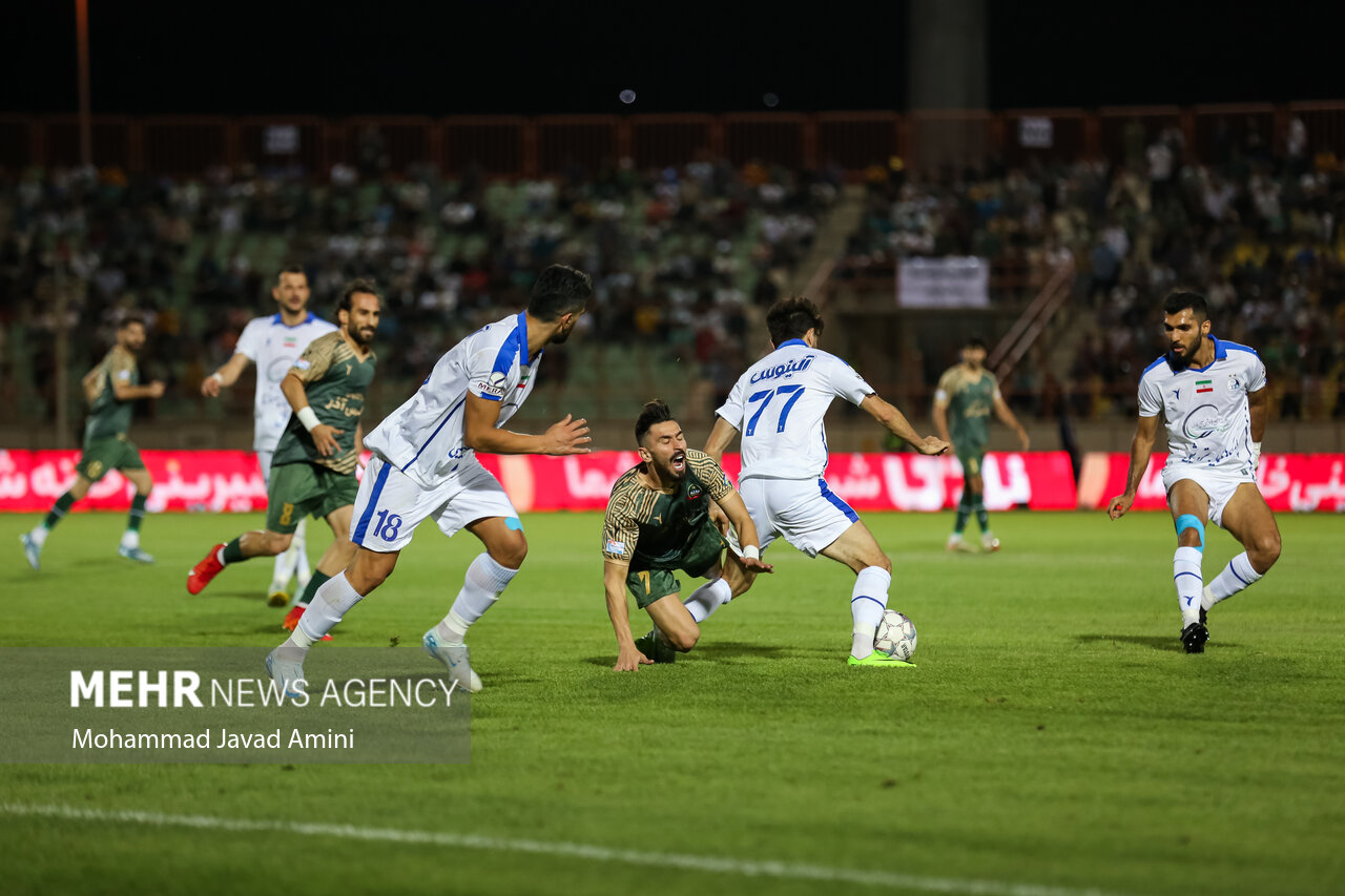 زمان بازی استقلال و شمس آذر تغییر کرد
