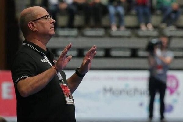 زمان سفر سرمربی جدید تیم ملی هندبال به ایران مشخص شد