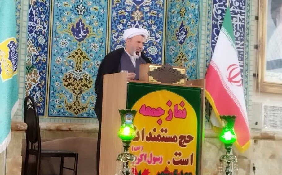 «زن» محور جامعه است؛ ترویج بی حیایی حربه جدی دشمنان در جنگ نرم
