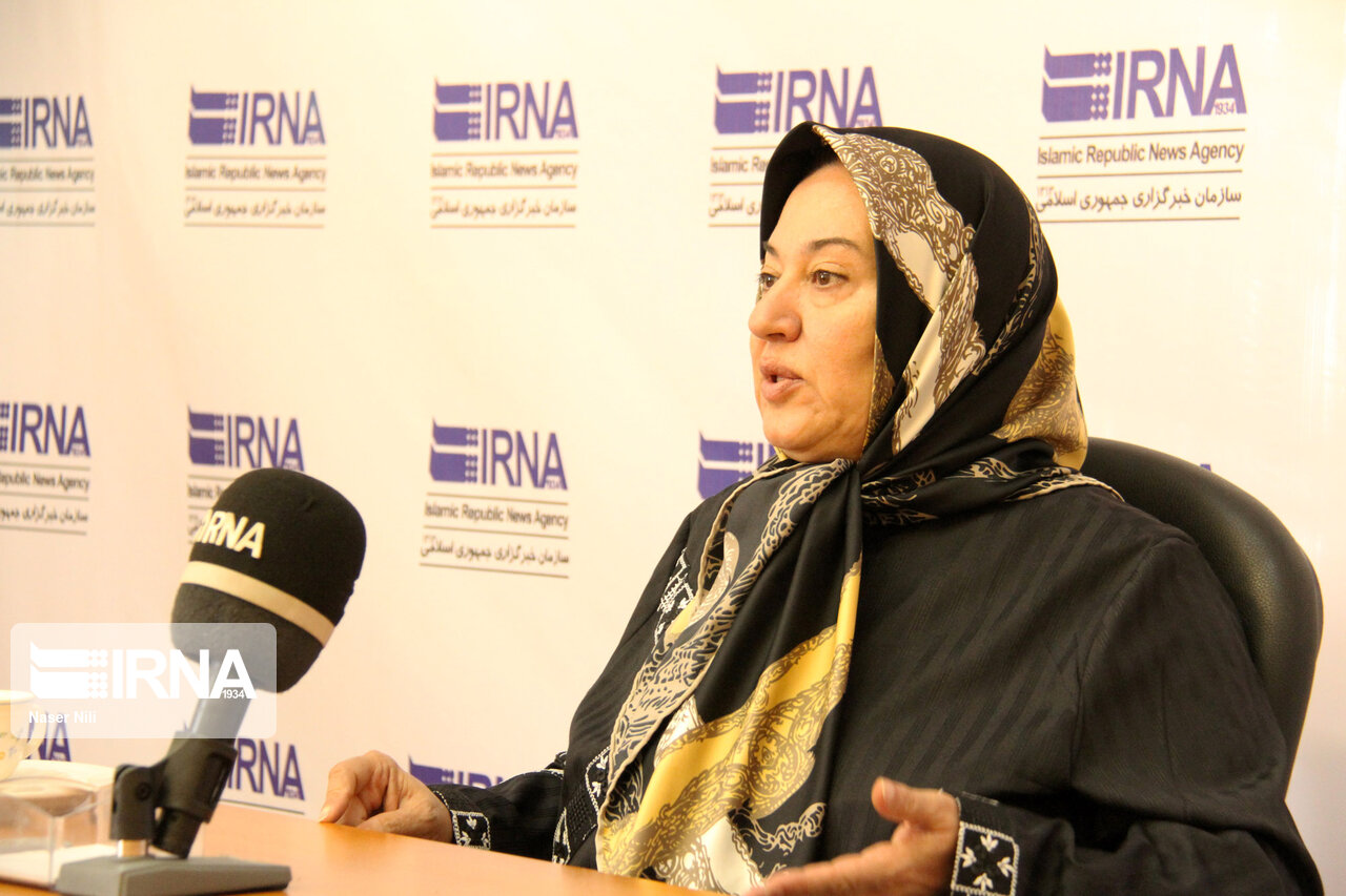 زنان از زبان زنان(۶)/فاطمه مقیمی: ممنوعیت‌های عرفی و نه قانونی علیه زنان حاکم است