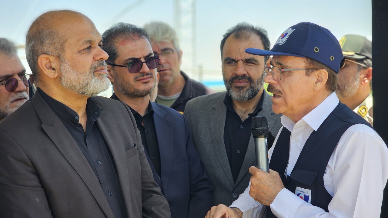 زنجیره فولاد کردستان با ۶۵ همت سرمایه‌گذاری در حال انجام است