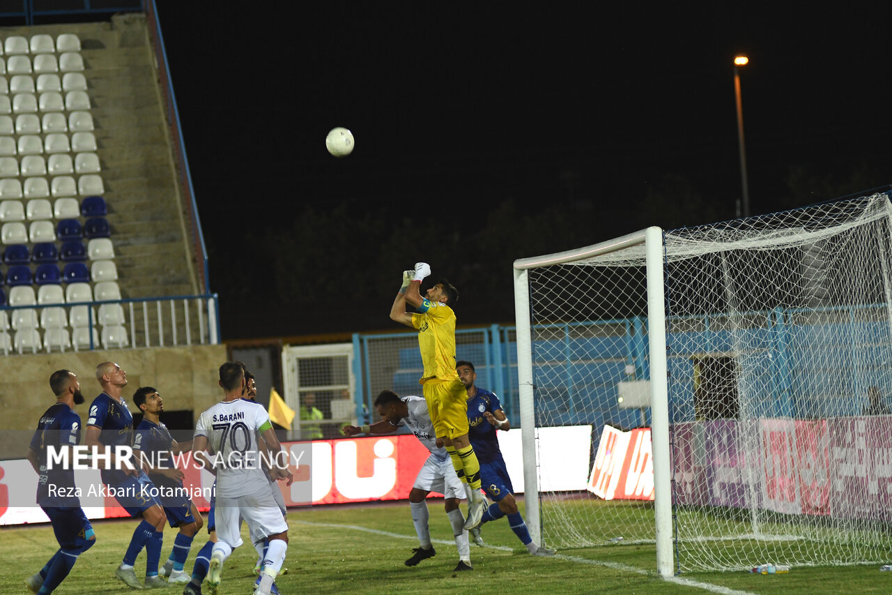 زور پیکان به نساجی نرسید/ تساوی قوی سپید برابر ذوب آهن