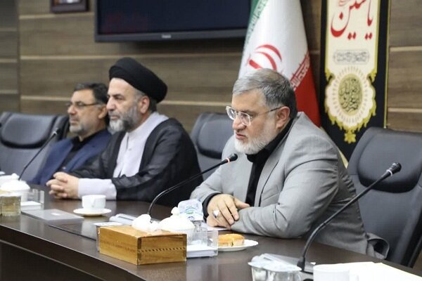 زیرساخت های لازم برگزاری انتخابات پرشور فراهم شود/آموزش ۸۰۰۰
ناظر