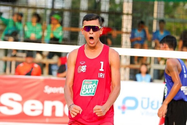 ساحلیبازان والیبالیست ایران راهی مرحله یک چهارم نهایی شدند