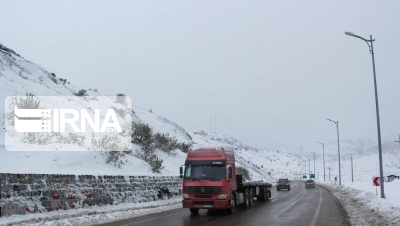 سایه دلهره بر جادهها