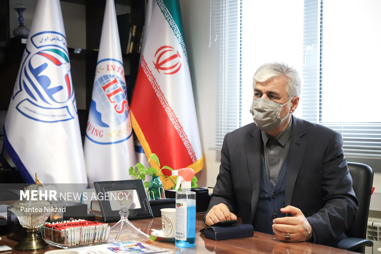 سجادی: پولادگر به انتخابات برنمی گردد/ منتظر پاسخ نهاد هستیم