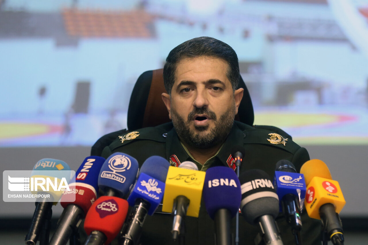 سردار حاجیان: صدور برگ تردد برای سفر به عتبات متوقف شد