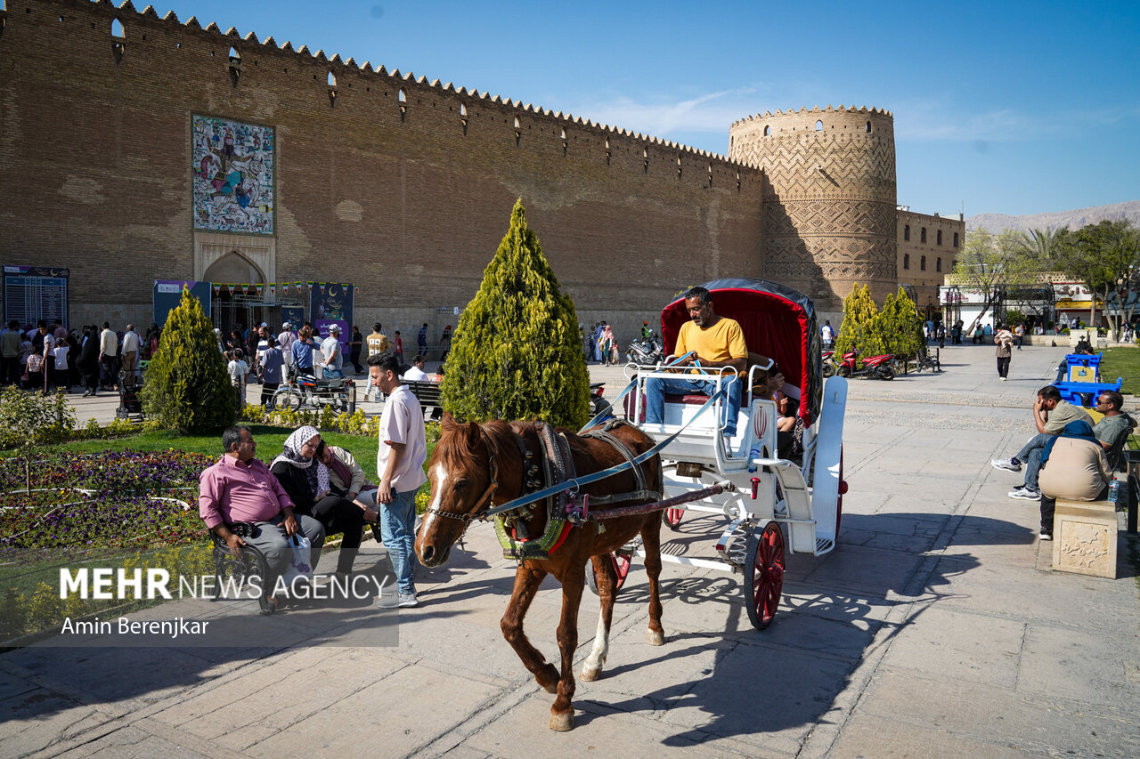 سرزمین من؛ مجموعه زندیه شیراز
